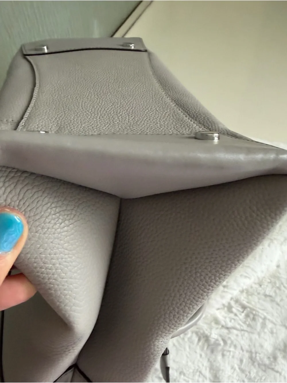 Michael Kors Pebbled Leather Satchel – Neutral/Taupe | Silver Hardware - Picture 12 of 14